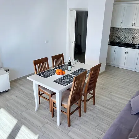 201 Meridiano View دراس