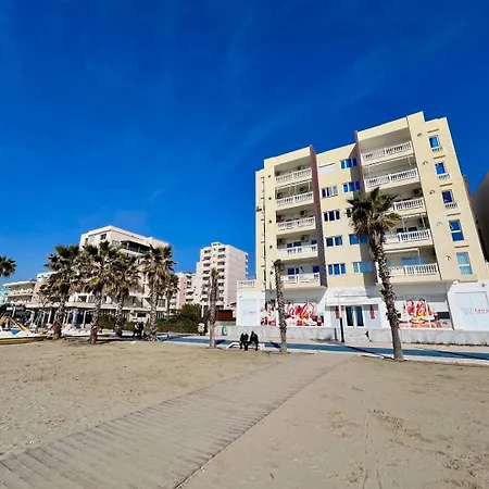 201 Meridiano View *