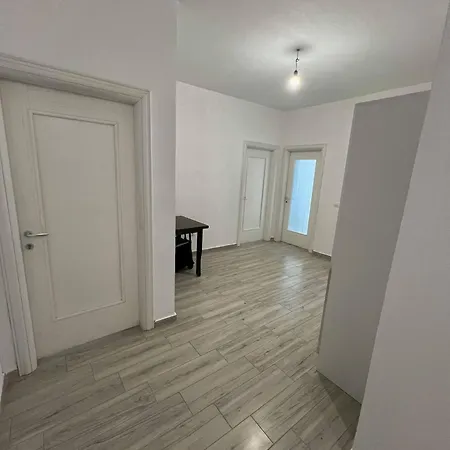 201 Meridiano View * دراس